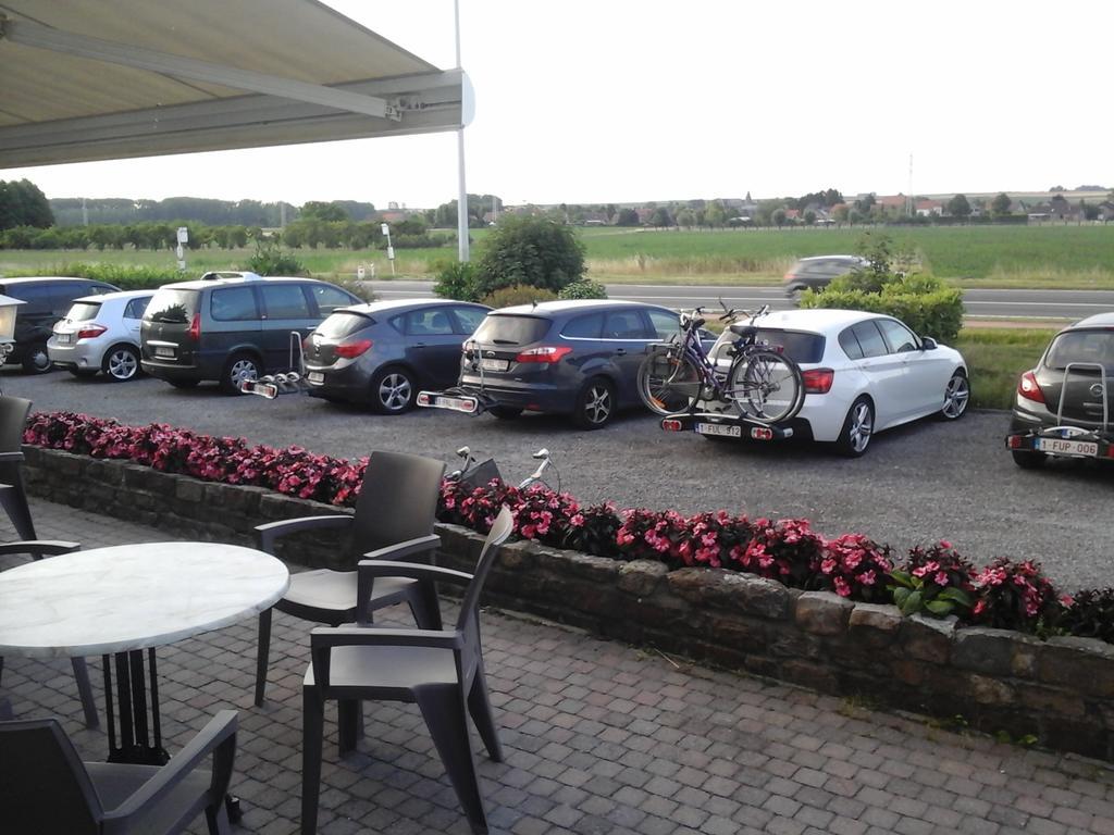 Arconaty Hotel Linter Екстер'єр фото