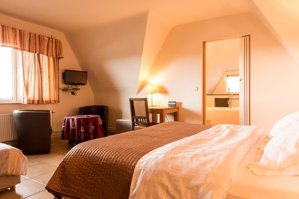 Arconaty Hotel Linter Екстер'єр фото
